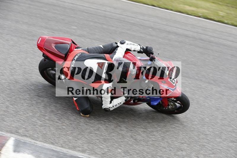 /Archiv-2025/22 06.06.2025 DISCOVER the BIKE ADR/Bike 2 gelb/69